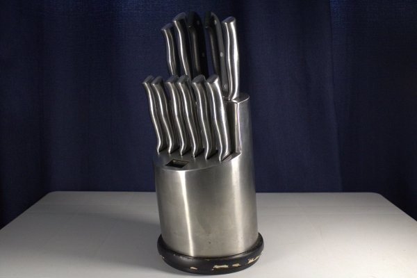 11-Piece Stainless Steel Kitchen Knife Set with Block