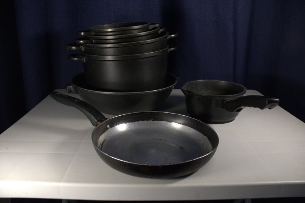 Black Pots Final Black Non-Stick Cookware Set